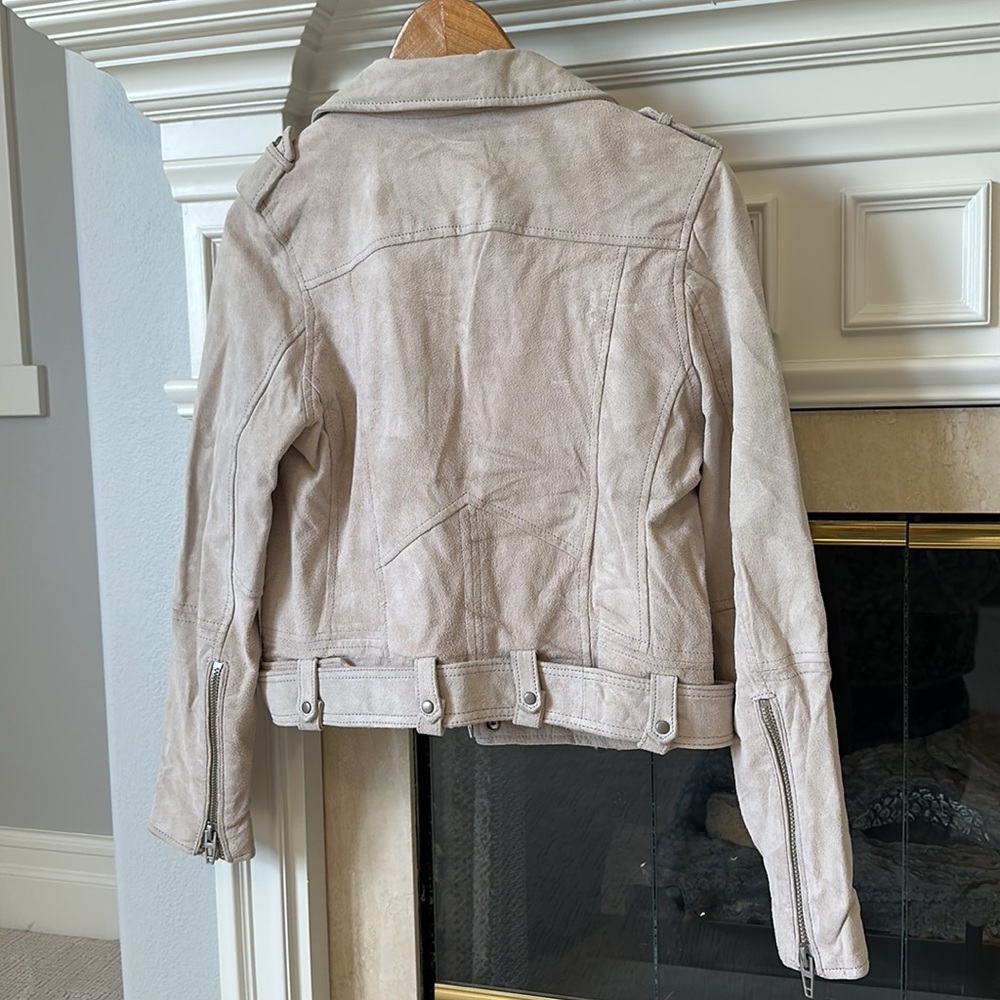 BLANK NYC Suede Moto Jacket - Picture 8 of 9